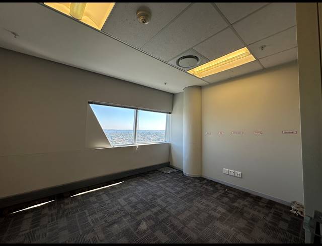 308M² OFFICE TO LET IN SANDTON CENTRAL